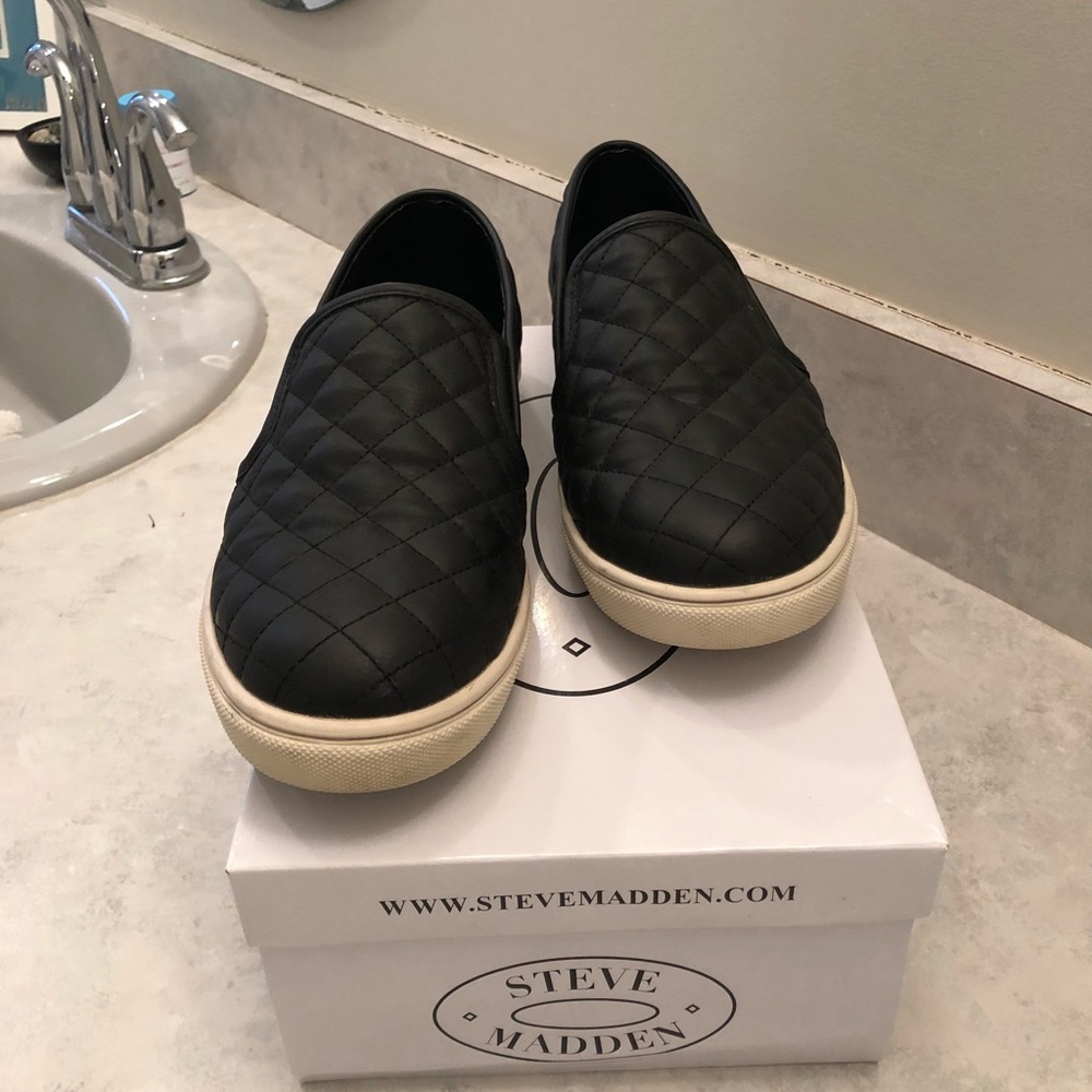 Steve Madden Ecentrcq black shoes